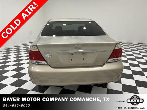 2005 Toyota Camry LE