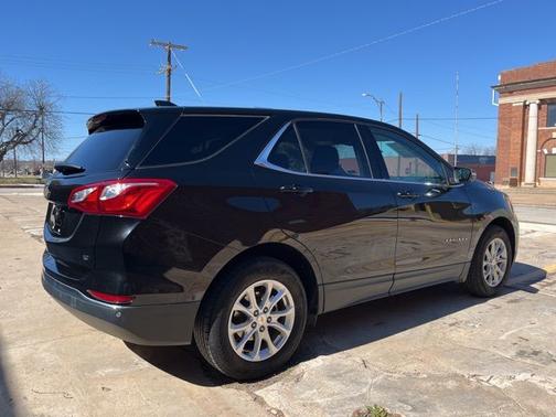 Mosaic Black Metallic 2018 Chevrolet Equinox LT