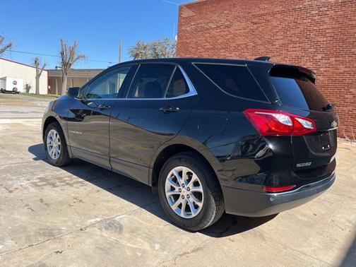 Mosaic Black Metallic 2018 Chevrolet Equinox LT