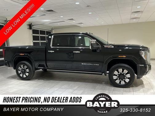 2025 GMC Sierra 3500 Denali