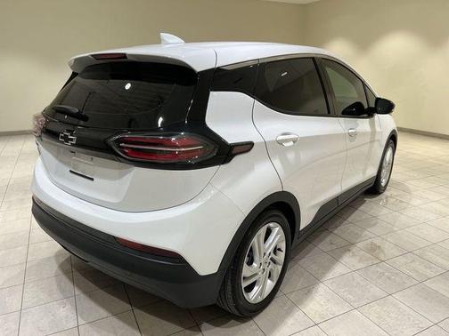 Summit White 2023 Chevrolet Bolt EV 1LT