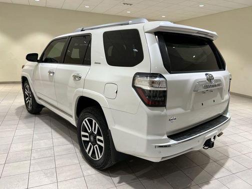 Blizzard Pearl 2018 Toyota 4Runner Limited