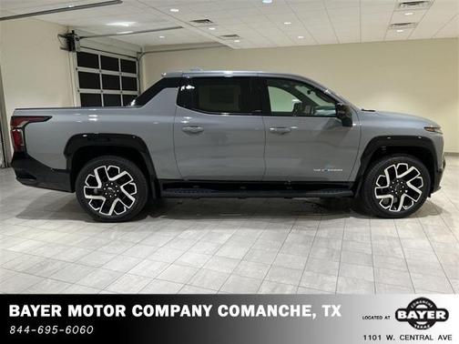 2025 Chevrolet Silverado EV RST