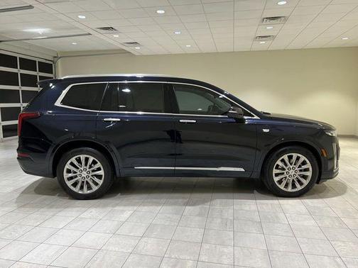 Dark Moon Blue Metallic 2022 Cadillac XT6 Premium Luxury FWD
