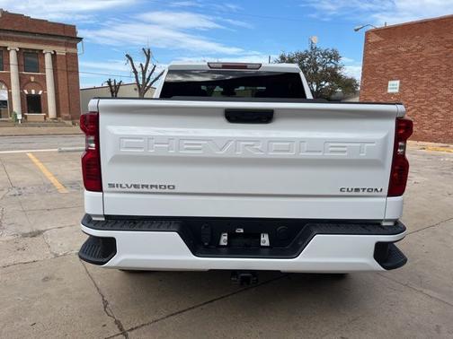Summit White 2026 Chevrolet Silverado 1500 Custom