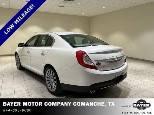 2015 Lincoln MKS Base