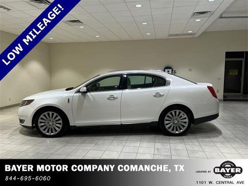 2015 Lincoln MKS Base