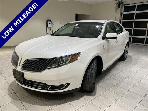 2015 Lincoln MKS Base