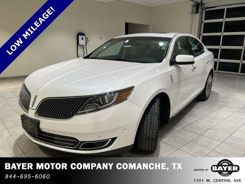 2015 Lincoln MKS Base