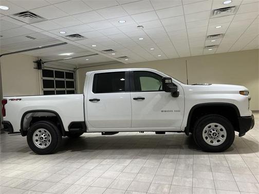 2025 Chevrolet Silverado 2500 WT