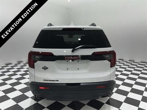 2022 GMC Acadia SLE