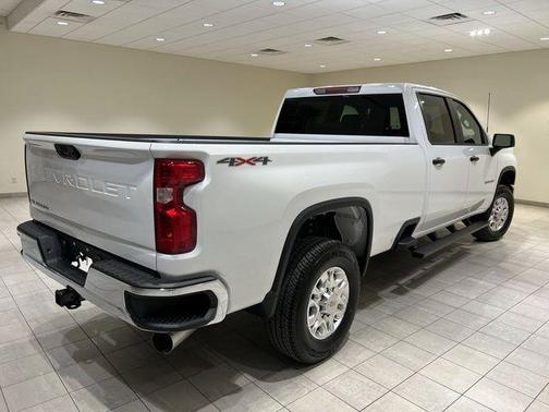 2026 Chevrolet Silverado 3500 WT