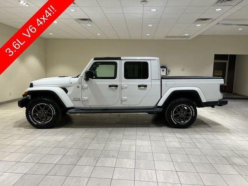 2022 Jeep Gladiator Overland