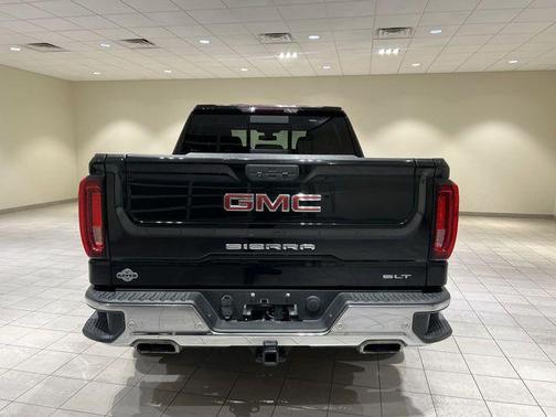 Onyx Black 2021 GMC Sierra 1500 SLT