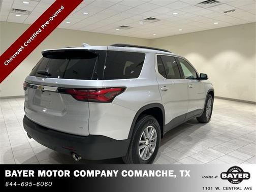 2022 Chevrolet Traverse LT Cloth