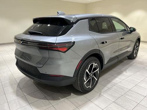 Sterling Gray Metallic 2026 Chevrolet Equinox EV LT