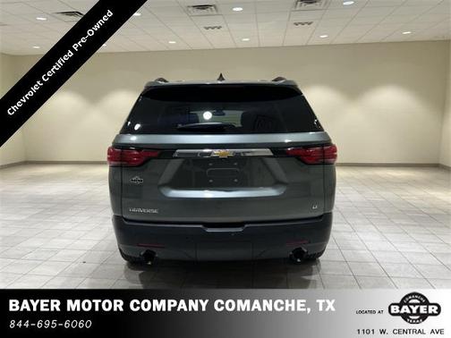 2022 Chevrolet Traverse LT Leather