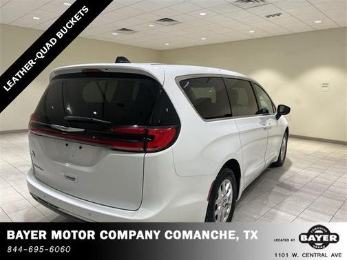 2023 Chrysler Pacifica Touring-L