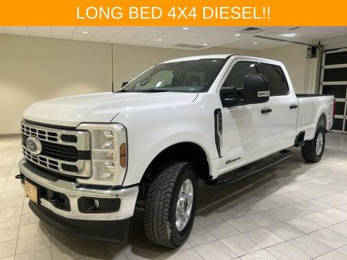 Oxford White 2025 Ford F-250 XLT