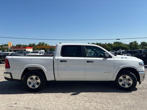 White 2026 RAM 1500 Big Horn/Lone Star