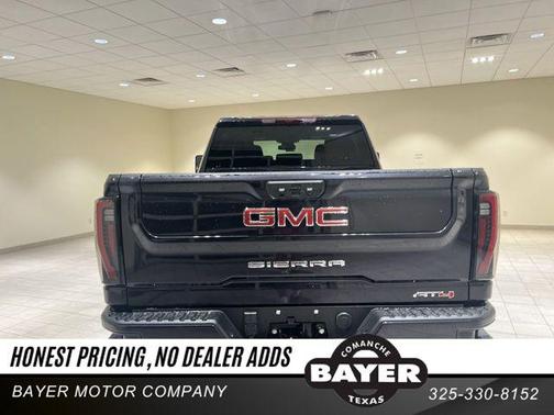 2025 GMC Sierra 2500 AT4