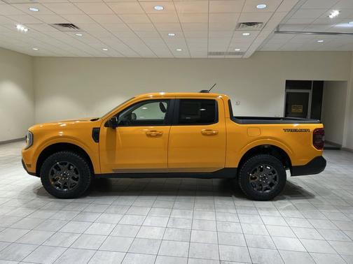 Orange Fury Metallic Tri-Coat 2026 Ford Maverick Tremor