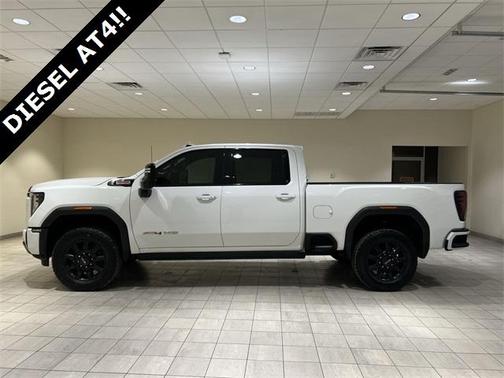 2024 GMC Sierra 2500 AT4