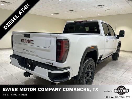 2024 GMC Sierra 2500 AT4
