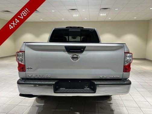 2019 Nissan Titan SV