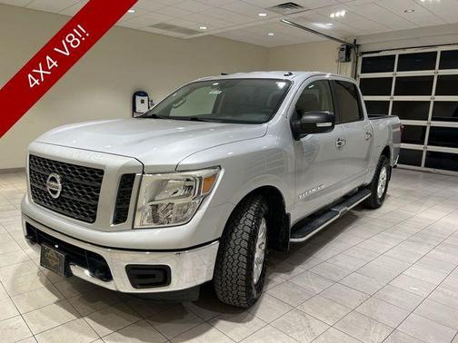 2019 Nissan Titan SV