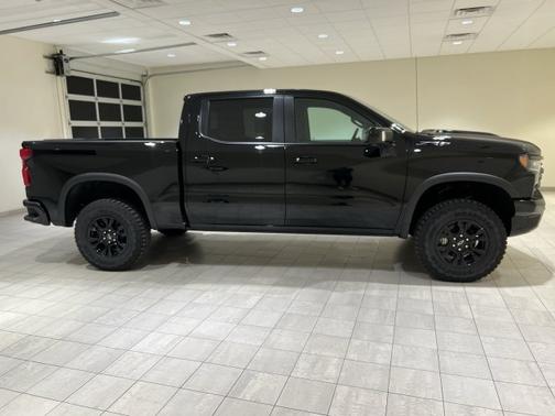 Black 2026 Chevrolet Silverado 1500 ZR2