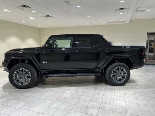 Black 2024 GMC HUMMER EV Pickup 3X