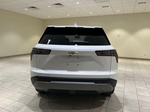 Summit White 2026 Chevrolet Equinox LT