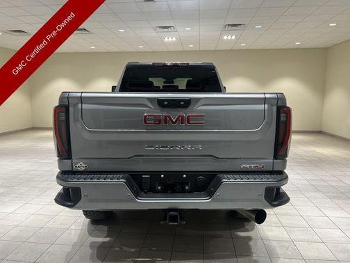 2024 GMC Sierra 2500 AT4