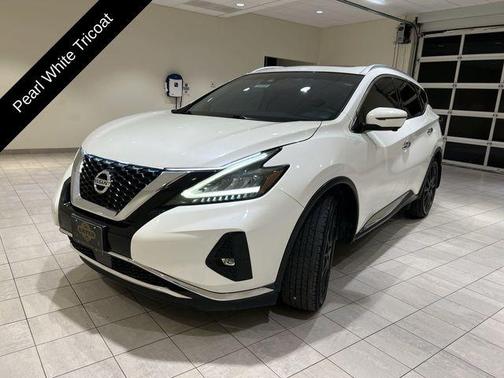 White 2020 Nissan Murano Platinum