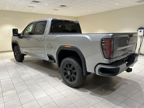 Sterling Metallic 2026 GMC Sierra 2500 AT4