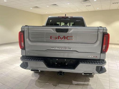 Sterling 2024 GMC Sierra 1500 AT4