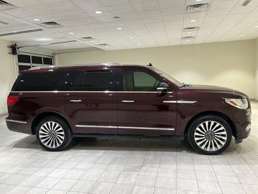 2019 Lincoln Navigator L Reserve
