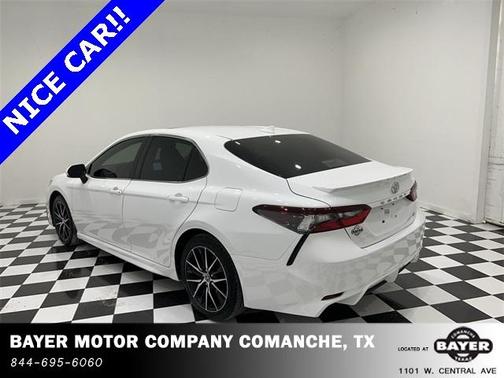 2024 Toyota Camry SE