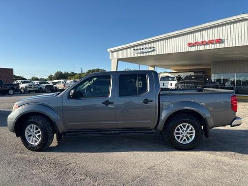 Gun Metallic 2019 Nissan Frontier SV