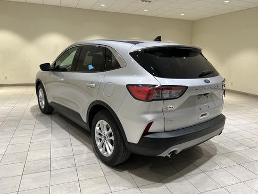 Ingot Silver 2020 Ford Escape SE