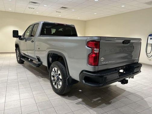 Sterling Gray Metallic 2024 Chevrolet Silverado 2500 Custom