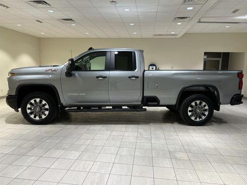 Sterling Gray Metallic 2024 Chevrolet Silverado 2500 Custom