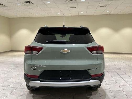 Green 2026 Chevrolet Trailblazer LT