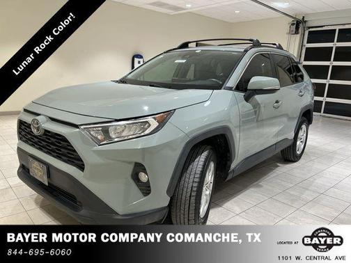 2020 Toyota RAV4 XLE