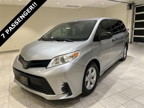 2020 Toyota Sienna L