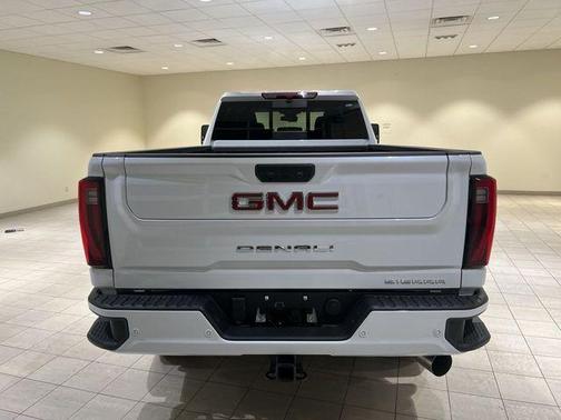 Glacier White Tricoat 2026 GMC Sierra 3500 Denali