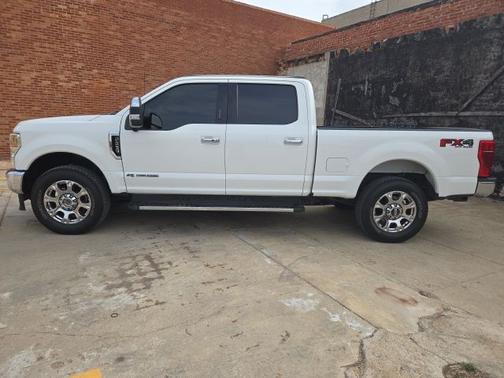 White Metallic 2021 Ford F-250 Lariat
