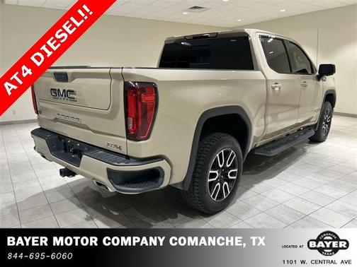 2022 GMC Sierra 1500 AT4