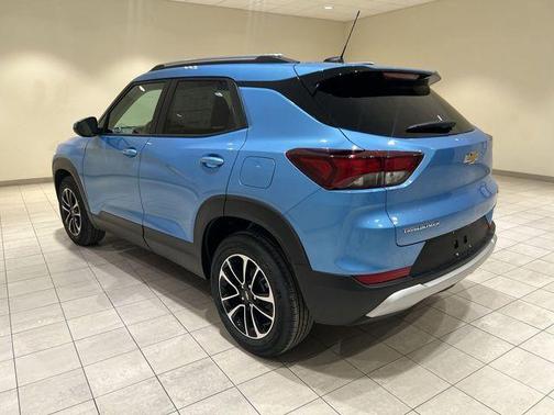 Marina Blue 2026 Chevrolet Trailblazer LT